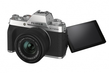 Компания Fujifilm представила новую камеру X-T200