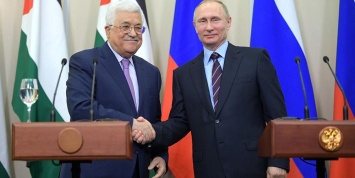Путин поднял фуражку офицера почетного караула в Палестине