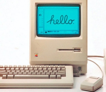 36 лет назад Стив Джобс представил легендарный Macintosh