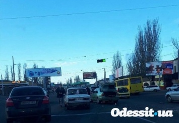 В Одессе ДТП спровоцировало большую пробку