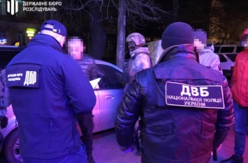 За разбойное нападение на фермера на Одесчине задержаны "оборотни в погонах": фоторепортаж