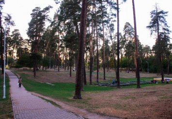 В Киеве под видом реконструкции парка Партизанской Славы украли 14 млн грн