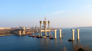 В тендере на строительство запорожских мостов участвует только одна украинская компания