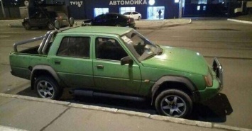 В Харькове заметили "Славуту" в кузове пикап