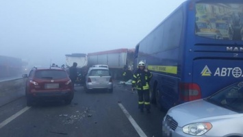 11 автомобилей столкнулись на трассе Одесса-Киев - 1 погибший, двое травмированных