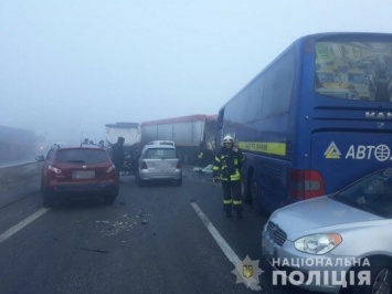 Настоящая мясорубка: на Одесской трассе произошло жуткое ДТП, 11 машин - в хлам