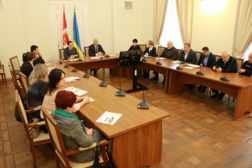 Мэр Одессы провел заседание штаба ТЭБ по эпидемической ситуации в городе. Видеокомментарий