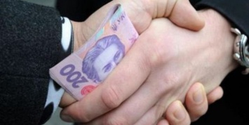 В Николаевской области мужчина требовал у предпринимателя деньги за несуществующий долг