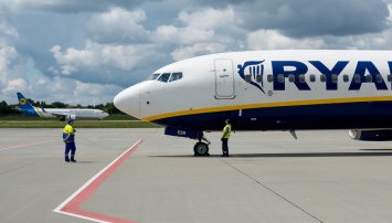 Ryanair закрыл 3 базы в Испании из-за дефицита самолетов