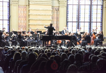 Одесский оркестр посвятил концерт жертвам холокоста