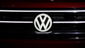 Корпорация Volkswagen привезет в РФ обновленный Polo