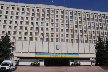 Нищие украинцы умылись слезами: в ЦИК ошарашили - партиям компенсировали огромные суммы