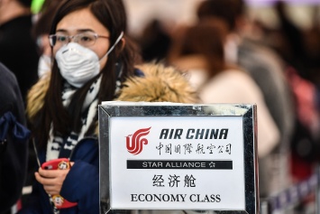 Все рейсы из Китая переводят в "Шереметьево". В S7 выступили с критикой