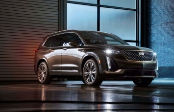 Cadillac XT6 стал доступен для заказа в России