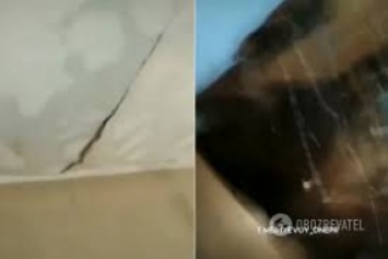 В общежитии Днепра потолок рухнул прямо на студентов: видео ЧП