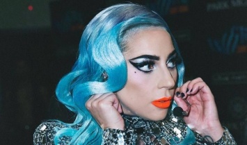 Леди Гага рассекретила нового парня