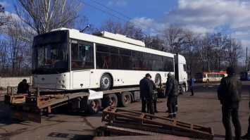 В Кривой Рог начали прибывать новые троллейбусы