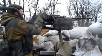 ООС: Российские оккупанты для создания пропагандистской «картинки» открыли огонь по жилому сектору Донецка