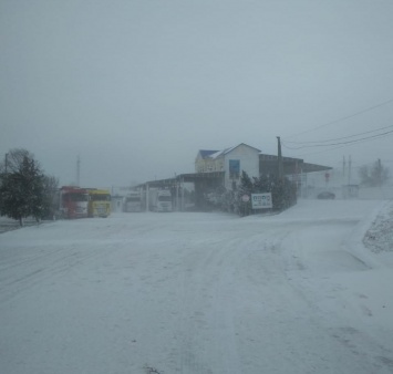 Украинскую границу с Молдавией замело снегом. Закрыты несколько КПП