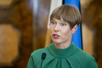 Минобороны Эстонии посоветовало президенту страны не ехать на парад к Путину 9 мая