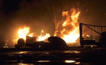 Огненное ЧП в Одессе: десятки машин сгорели дотла. Фото