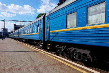 Подарок к 8 марта от «Укрзализныци»: дополнительные поезда из Днепра и области