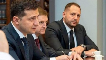 Руководитель Офиса президента Андрей Ермак: досье на "правую руку" Зеленского