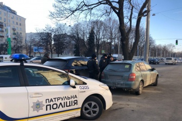 В Харькове повязали банду наркоторговцев (фото)