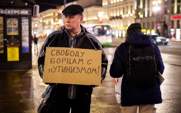 Более ста российских деятелей культуры поддержали политзаключенных