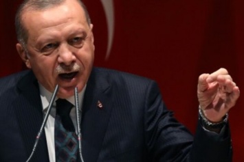 ''Мы будем стрелять везде'': Эрдоган пригрозил масштабными ударами по Сирии