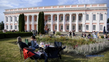 В Тульчине к оперному фестивалю обновят дворец Потоцких