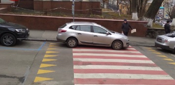 Киевлян возмутил очередной «герой парковки»