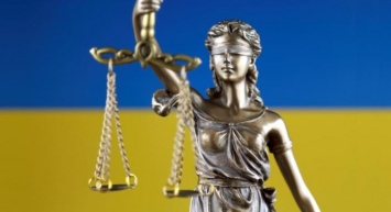 Судей ликвидированных судов не оставят без пожизненного содержания