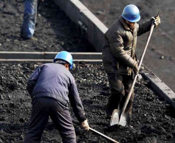 Шахтеры, в обращении к президенту, заявили об умышленном разрушении угольной промышленности Украины