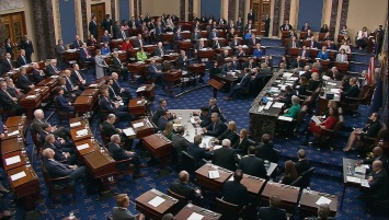 Сенат принял резолюцию об ограничении полномочий Трампа по Ирану