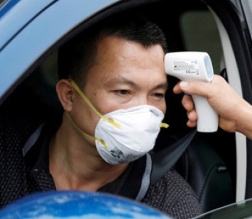 Атака коронавируса: в Китае запустили систему дистанционного определения высокой температуры