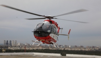 Вертолет с тяжелобольным пациентом сел на крыше Института сердца