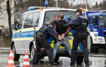 В Германии ультраправая группа готовила нападения на политиков