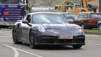 Названа вероятная дата дебюта нового Porsche 911 Turbo