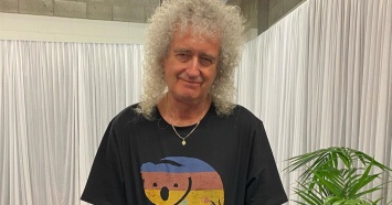 Гитарист Queen устроил концерт спасенной в Австралии коале: трогательно до слез