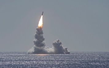 В США испытали ракету Trident II без боевой части