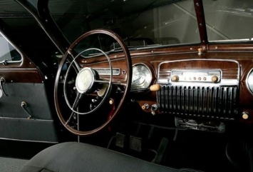 Bentley и Rolls Royce даже рядом не стояли: роскошный ГАЗ-12 ЗИМ 50-х годов произвел фурор в сети (фото)