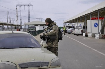 Во вторник КПВВ "Марьинка" приостановит работу