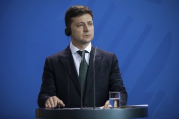 Зеленский отреагировал на обострение на Донбассе