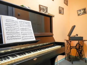 Быть или не быть ремонту музыкальной школы №3 в Мариуполе решат до конца марта