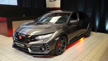 Honda представил Civic Type R в исполнении Sport Line