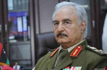 Любые контакты с Хафтаром будут приостановлены - правительство Ливии