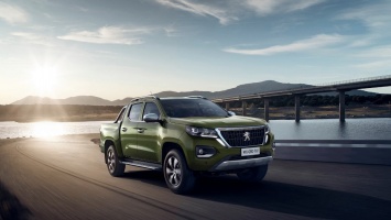 Peugeot расширил линейку новым пикапом Landtrek