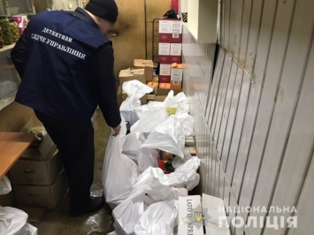 В Харькове полиция накрыла подпольный цех по производству алкоголя, - ФОТО