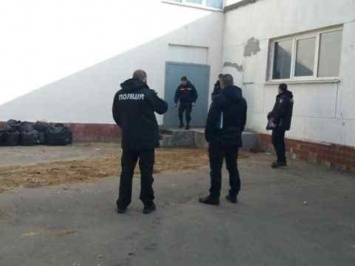 ЧП в одесской школе: детей эвакуировали из-за лужи лизола
